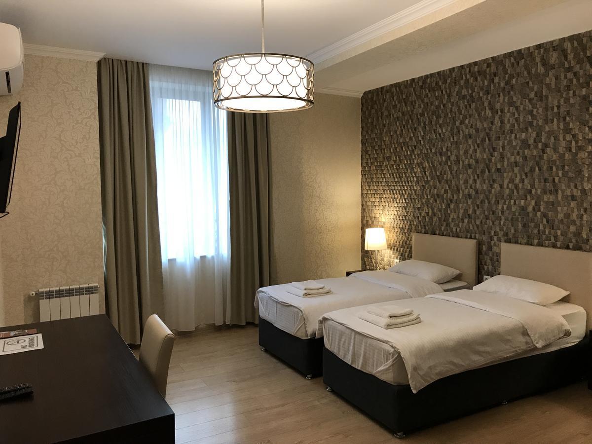 Eleon Boutique Hotel Тбилиси Екстериор снимка