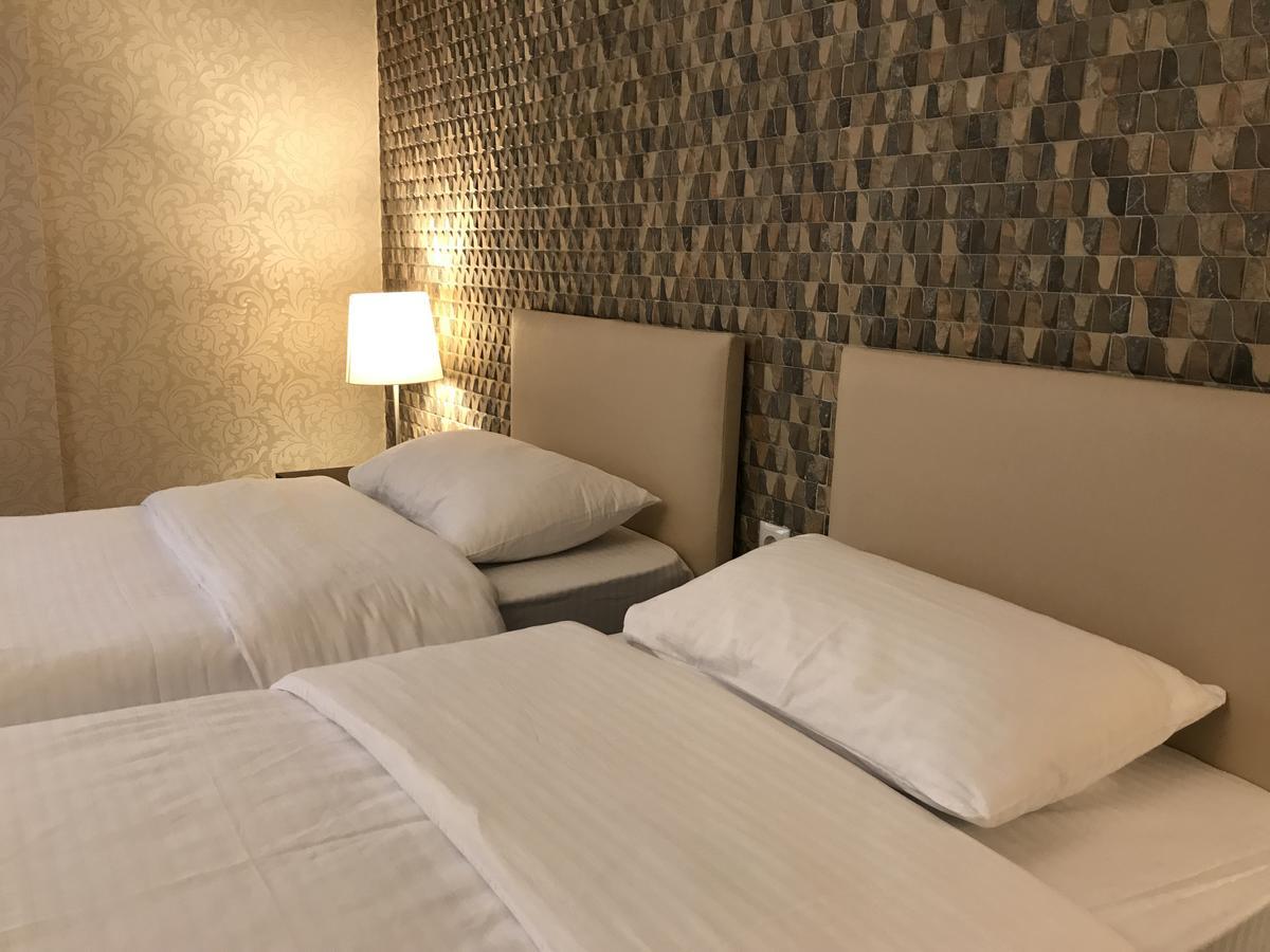 Eleon Boutique Hotel Тбилиси Екстериор снимка