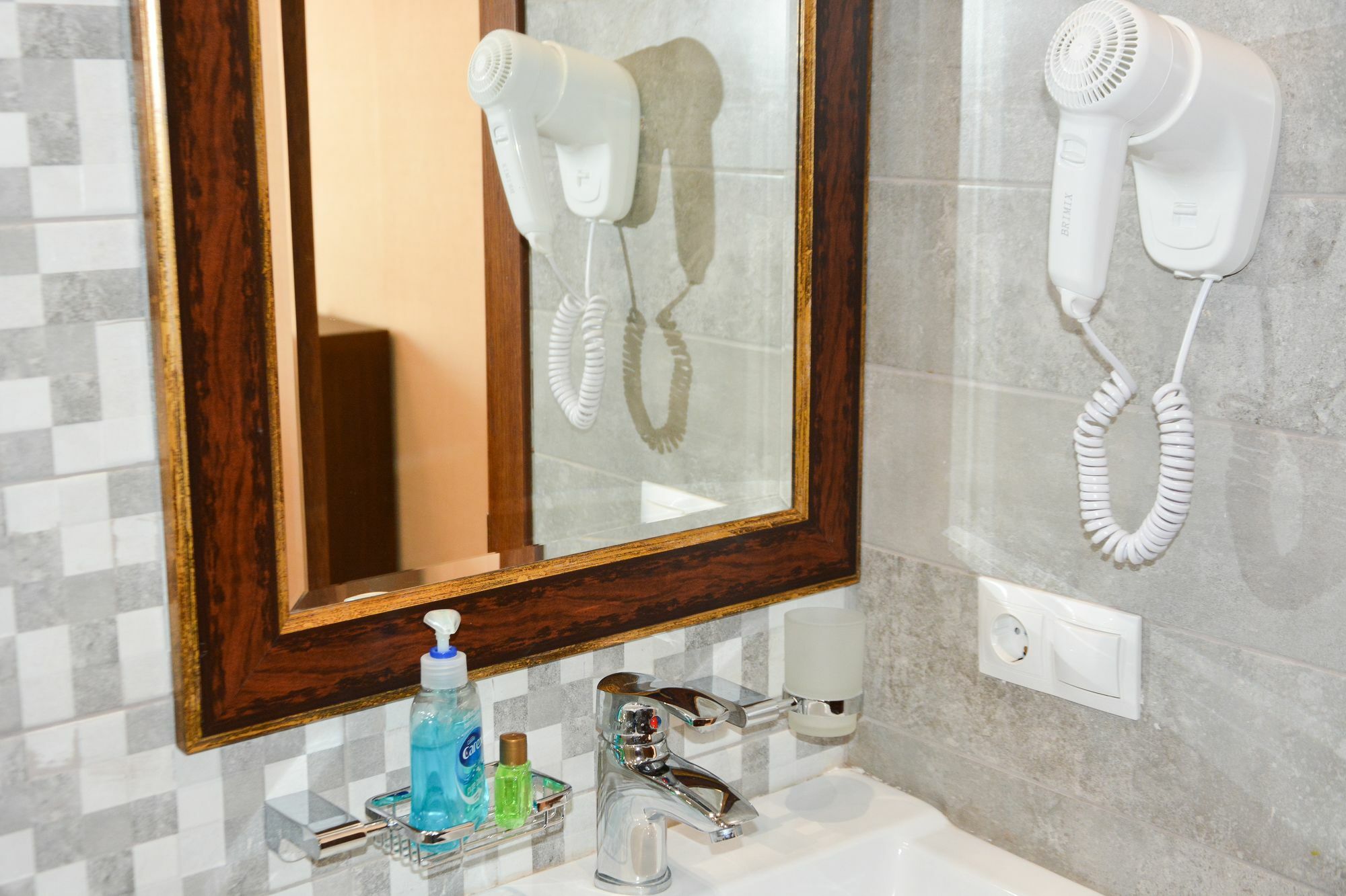 Eleon Boutique Hotel Тбилиси Екстериор снимка
