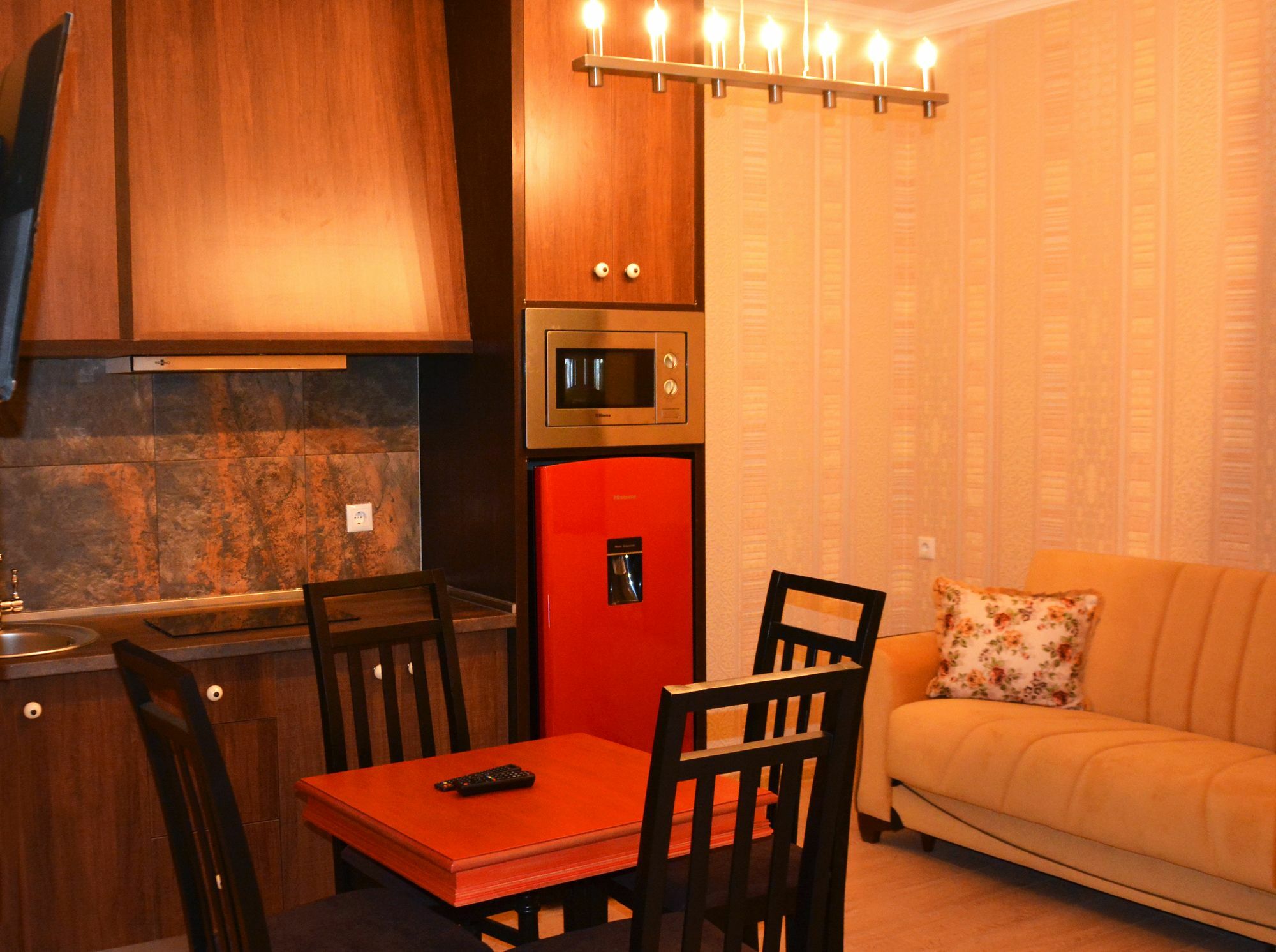 Eleon Boutique Hotel Тбилиси Екстериор снимка
