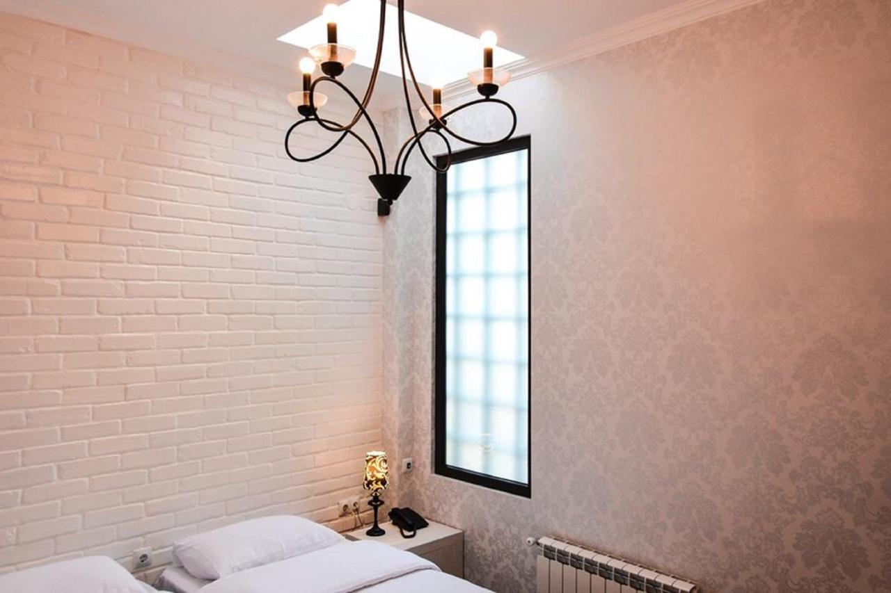 Eleon Boutique Hotel Тбилиси Екстериор снимка