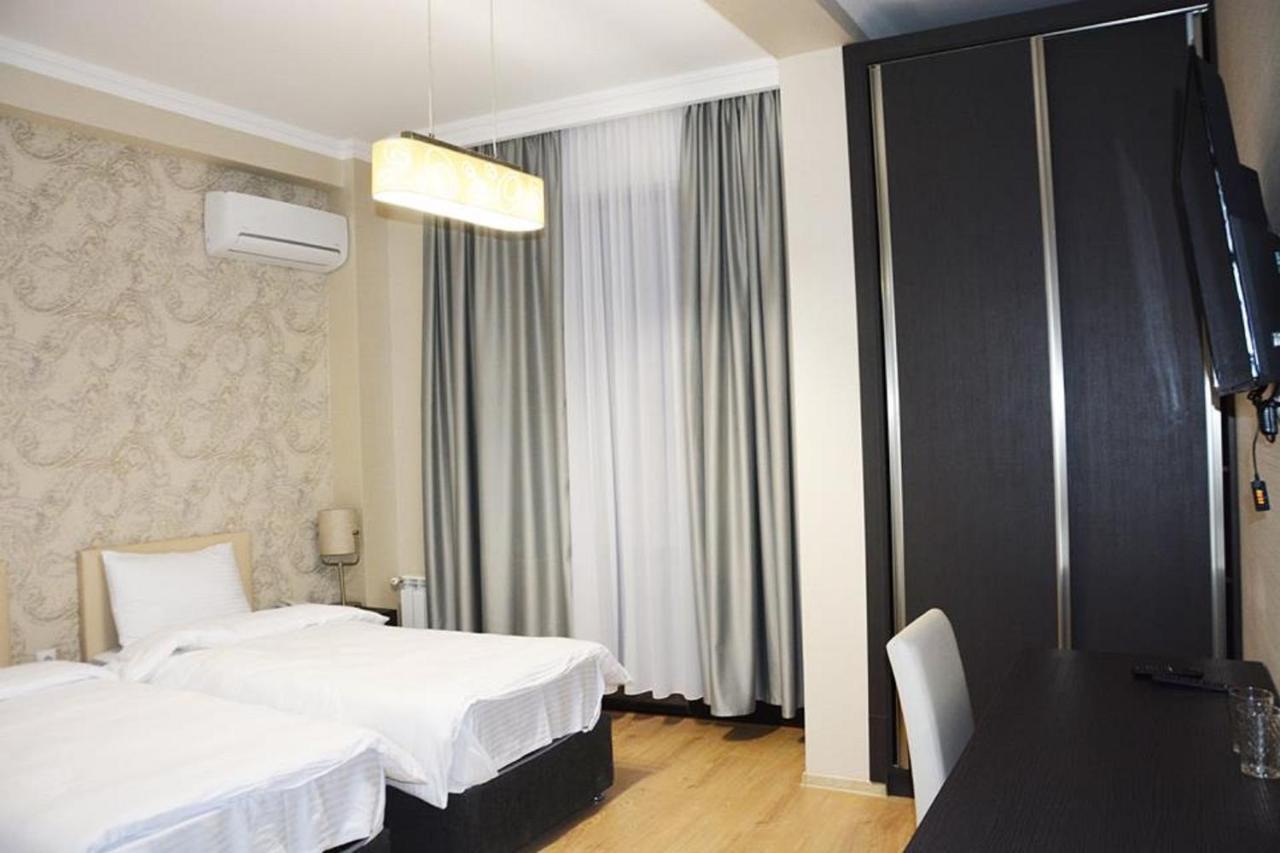 Eleon Boutique Hotel Тбилиси Екстериор снимка